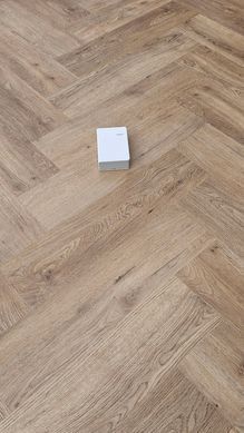 Vinilam Parquet Herringbone Дуб Крафт, за м2