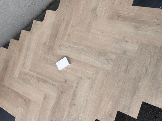 Vinilam Parquet Herringbone Дуб Сканді, за м2
