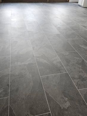 Moduleo Roots Tile 70939 Mustang Slate, за м2