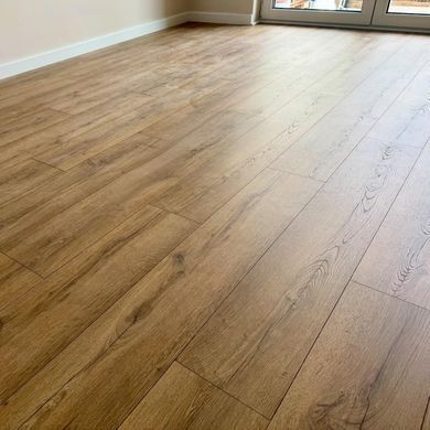 Quick Step Classic 5792 Дуб медовый коричневый, за м2