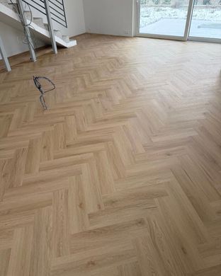 Arbiton Amaron Herringbone DB 158 Дуб Харлоу, за м2