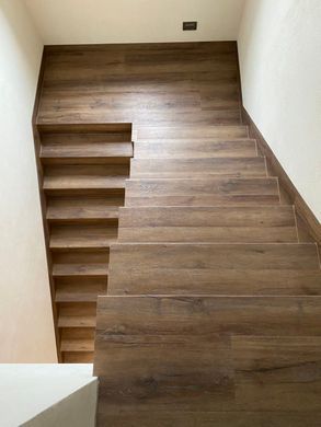 Vinilam Ceramo 8885 Дуб Берн, за м2